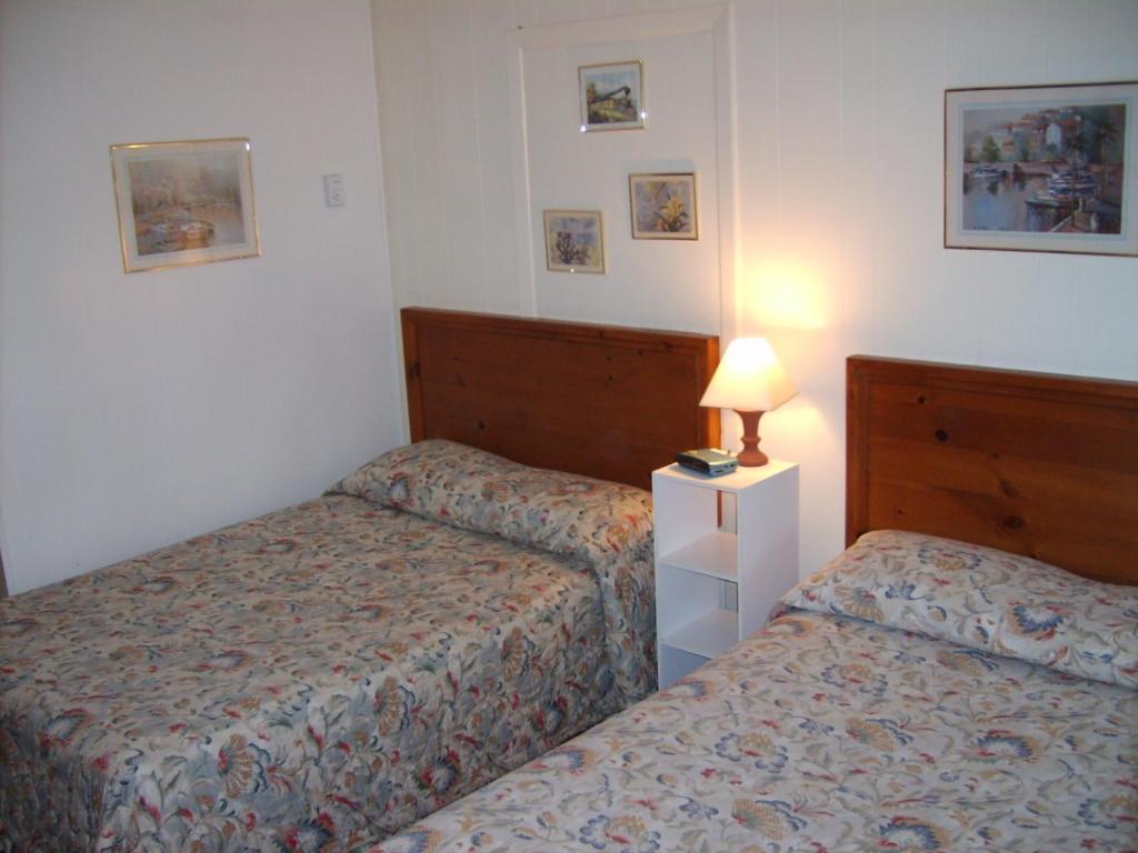 Capricorn Motel Royale 1000 Islands Lansdowne Quarto foto